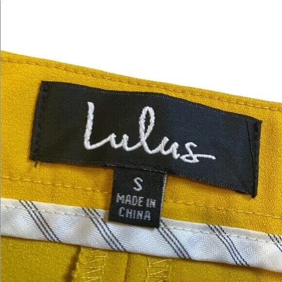 Lulu’s Yellow Cropped Slits Pleated Work Career Pants Slacks Zipper Size Small - Picture 4 of 15